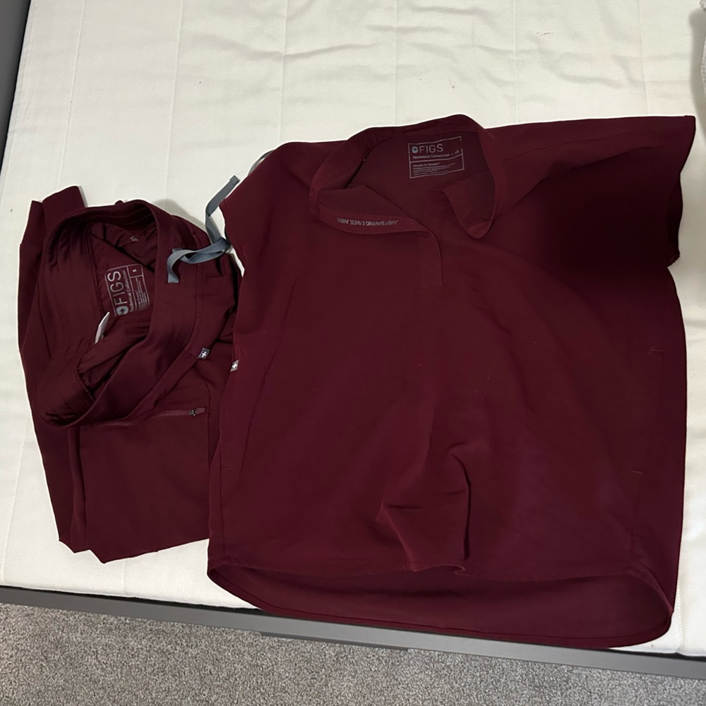 Maroon figs, rafaela xs top, s bottoms